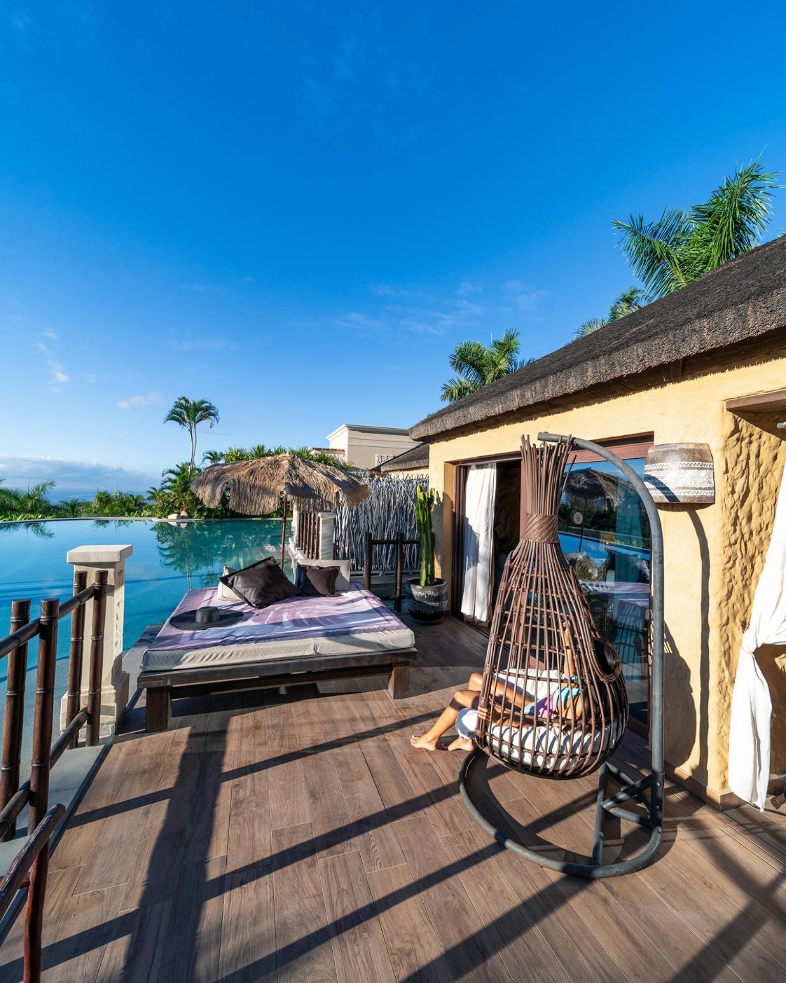 Royal River, Luxury Hotel - Adults Only 阿德耶 外观 照片